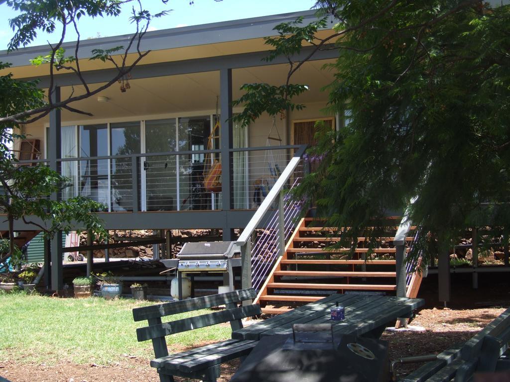 دوبو Bulwarra Bed & Breakfast المظهر الخارجي الصورة