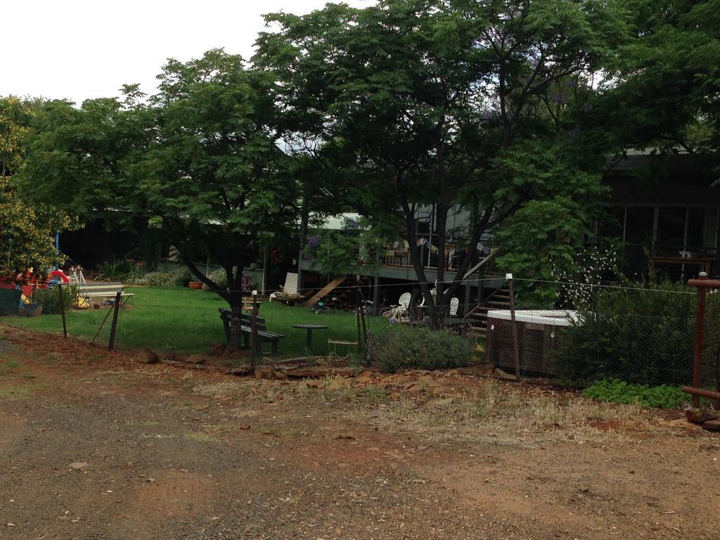 دوبو Bulwarra Bed & Breakfast المظهر الخارجي الصورة