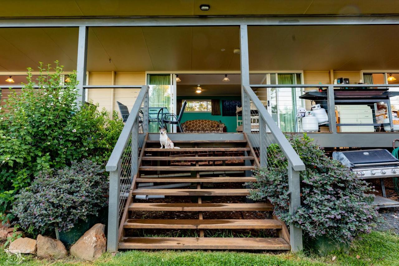 دوبو Bulwarra Bed & Breakfast المظهر الخارجي الصورة